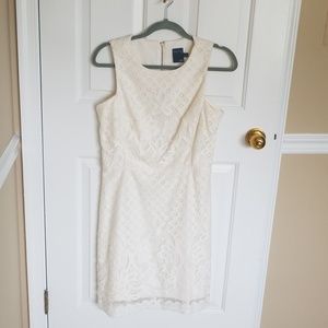 White lace mid-length dress